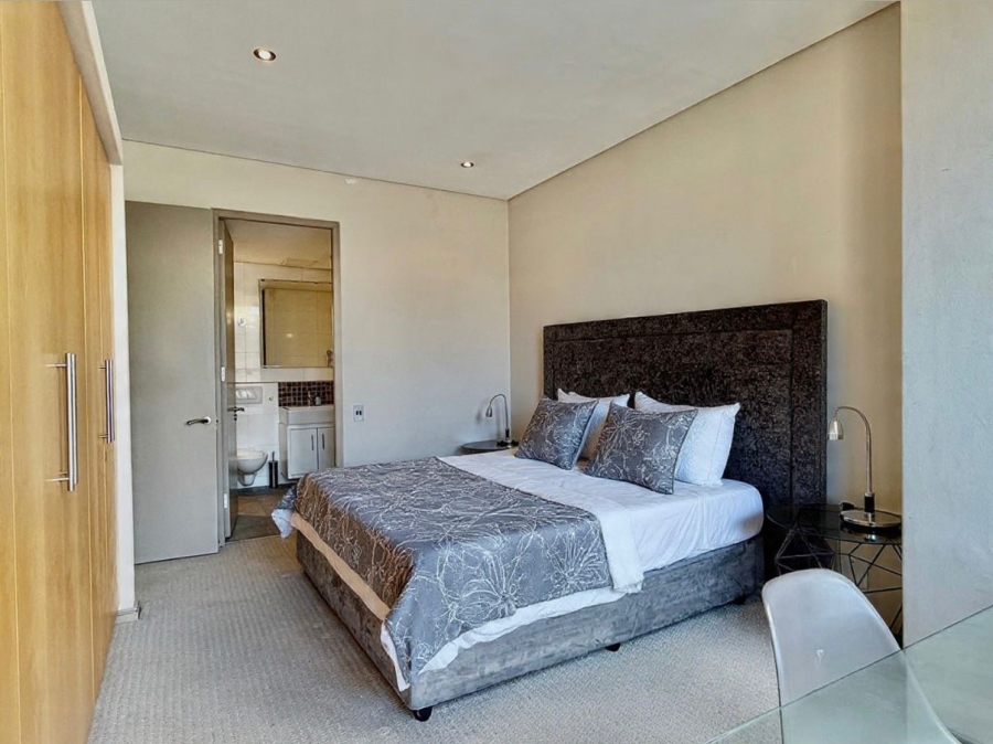 1 Bedroom Property for Sale in Cape Town City Centre Western Cape